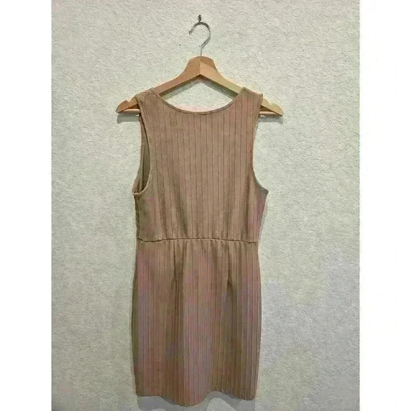 Lace up tan dress Sz Large - Picture 2 of 3